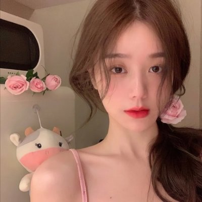 红色尾翼