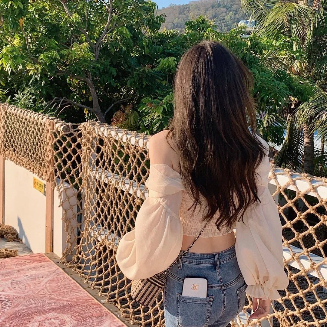 鲁卜哈利沙漠：非洲的女人